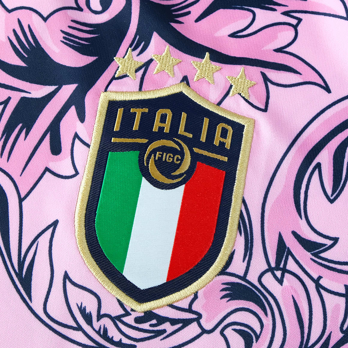 Italy National team deals x VERSACE Pink jersey Large puma soccer football